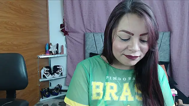 VIOLETTA-HOT online show from 14, 11, 2025