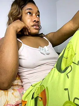  yisela  online show from 30, 10, 2025