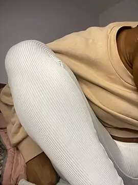 Snapshot of _yisela_ chatting on 4, 2, 2026 yisela online show from 4, 2, 2026