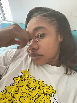  yisela  online show from 16, 11, 2025