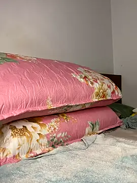  yisela  online show from 10, 9, 2025