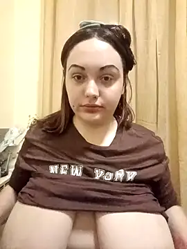 Dianadoll97 online show from 2, 1, 2025