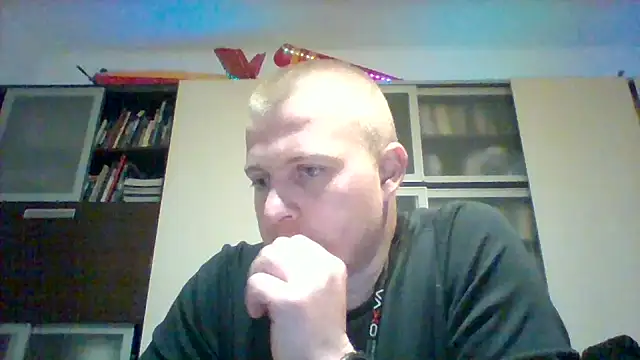 Matttthees online show from 12, 11, 2025