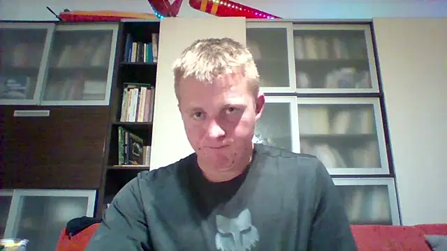 Matttthees online show from 12, 9, 2025