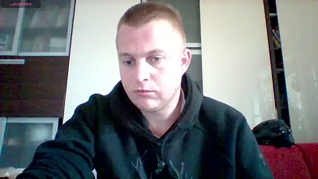 Matttthees online show from 10, 10, 2025