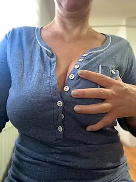 sweetmystery1 online show from 28, 9, 2025