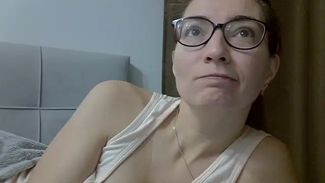 Ashleyspice online show from 17, 12, 2025