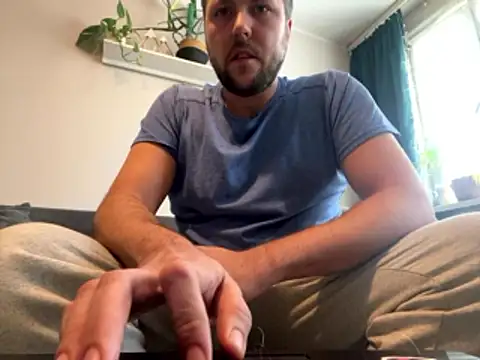 Snapshot of ikspeb91 chatting on 13, 1, 2026 ikspeb91 online show from 13, 1, 2026