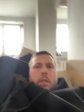 Snapshot of ikspeb91 chatting on 14, 4, 2026 ikspeb91 online show from 14, 4, 2026