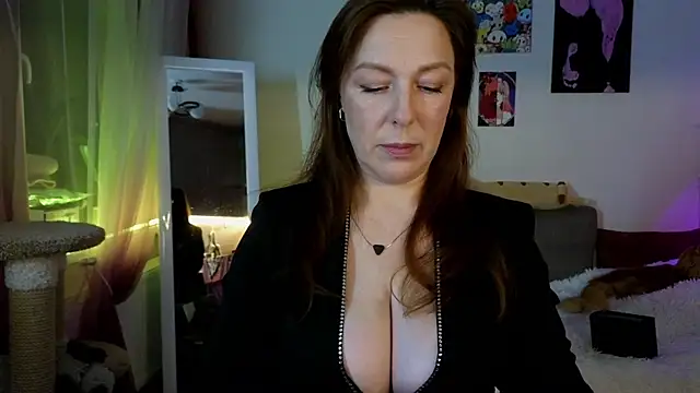Snapshot of vanessawis_ chatting on 6, 12, 2024 vanessawis online show from 6, 12, 2024