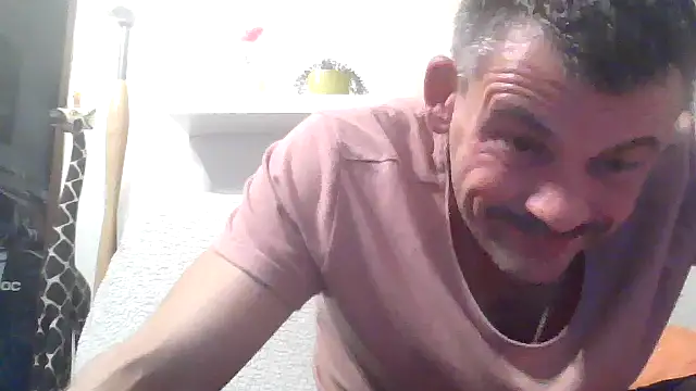 Cambitchboy online show from 8, 10, 2025