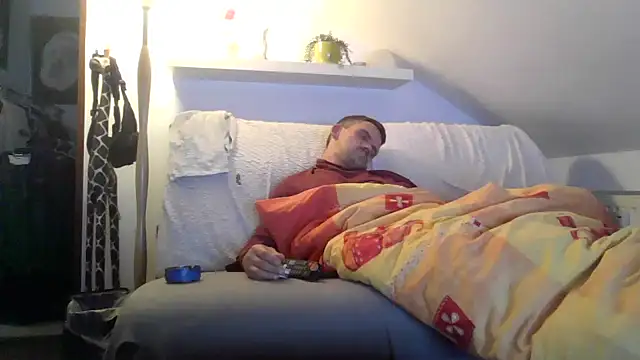 Cambitchboy online show from 8, 11, 2025