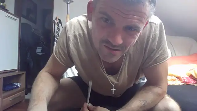 Cambitchboy online show from 12, 10, 2025