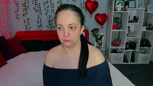 DarlingMilf online show from 17, 4, 2026