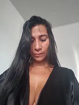 Snapshot of lady-rosse chatting on 14, 3, 2025 lady-rosse online show from 14, 3, 2025