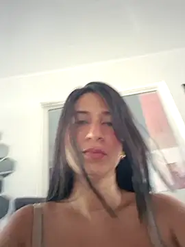 Snapshot of lady-rosse chatting on 5, 10, 2025 lady-rosse online show from 5, 10, 2025