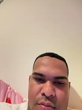 Snapshot of marhi32 chatting on 7, 10, 2025 marhi32 online show from 7, 10, 2025