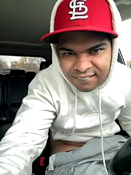 Snapshot of marhi32 chatting on 9, 11, 2025 marhi32 online show from 9, 11, 2025