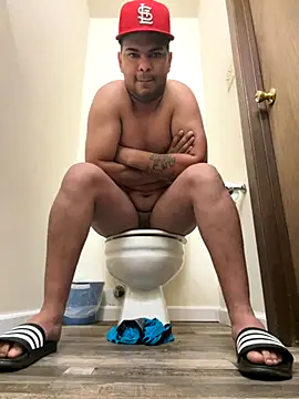 Snapshot of marhi32 chatting on 4, 11, 2025 marhi32 online show from 4, 11, 2025