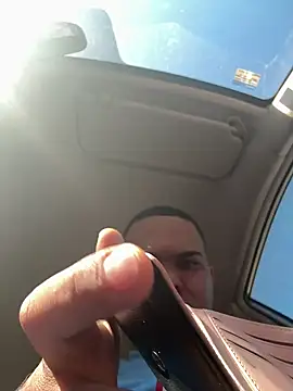 Snapshot of marhi32 chatting on 29, 9, 2025 marhi32 online show from 29, 9, 2025