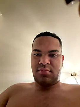 Snapshot of marhi32 chatting on 18, 11, 2025 marhi32 online show from 18, 11, 2025