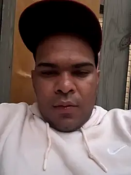 Snapshot of marhi32 chatting on 5, 10, 2025 marhi32 online show from 5, 10, 2025