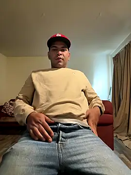 Snapshot of marhi32 chatting on 22, 11, 2025 marhi32 online show from 22, 11, 2025