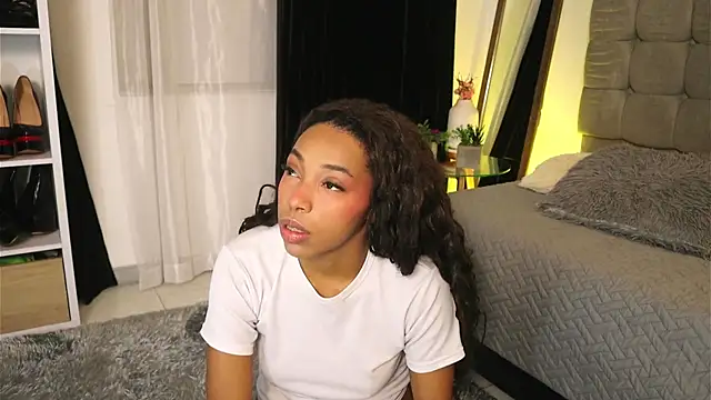 Snapshot of Valeriestyle chatting on 19, 3, 2025 Valeriestyle online show from 19, 3, 2025