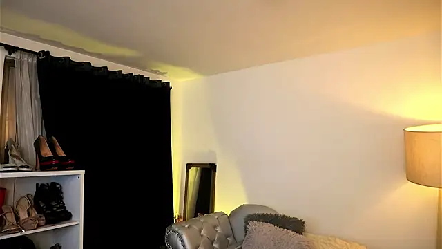 Snapshot of Valeriestyle chatting on 22, 9, 2025 Valeriestyle online show from 22, 9, 2025