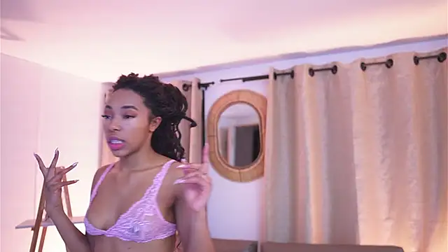 Snapshot of Valeriestyle chatting on 18, 11, 2025 Valeriestyle online show from 18, 11, 2025