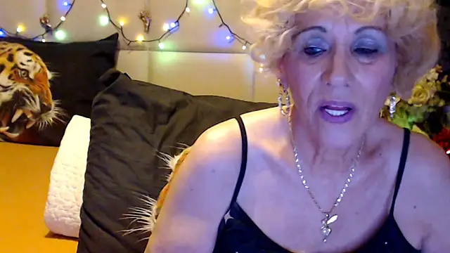 HappyWomanOn online show from 17, 10, 2025