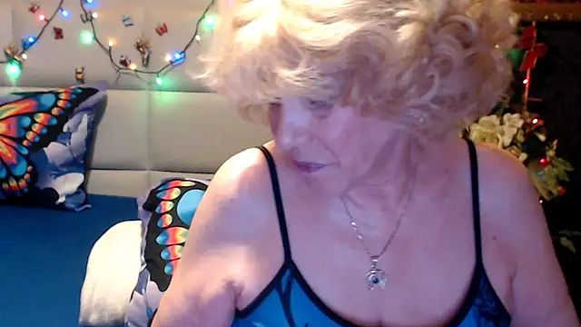 HappyWomanOn online show from 3, 5, 2026