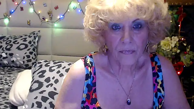 HappyWomanOn online show from 25, 4, 2026