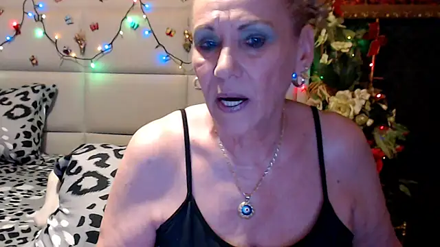 Snapshot of HappyWomanOn chatting on 20, 7, 2026 HappyWomanOn online show from 20, 7, 2026
