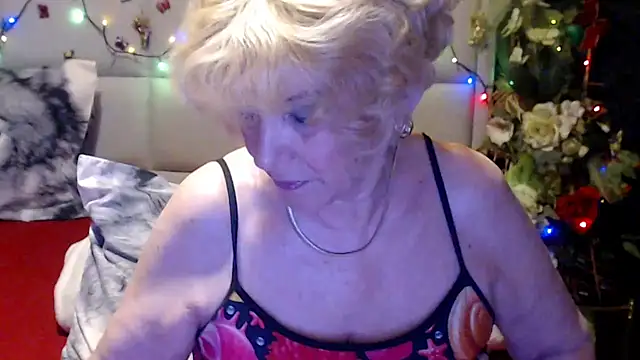 HappyWomanOn online show from 1, 6, 2026