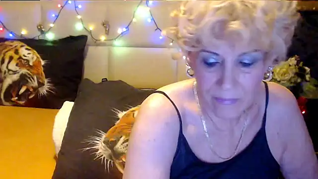 HappyWomanOn online show from 23, 10, 2025