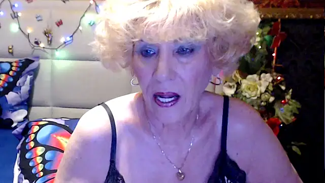 HappyWomanOn online show from 6, 5, 2026