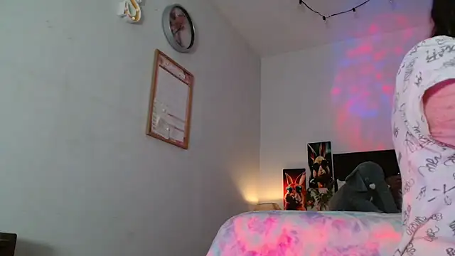 Pinkye skarlet online show from 6, 2, 2025