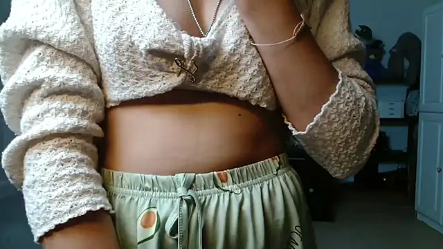 Snapshot of Pinkye_skarlet chatting on 2, 7, 2026 Pinkye skarlet online show from 2, 7, 2026