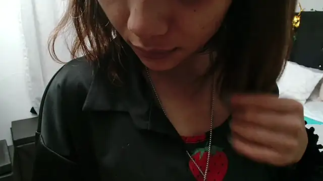Snapshot of Pinkye_skarlet chatting on 25, 6, 2026 Pinkye skarlet online show from 25, 6, 2026