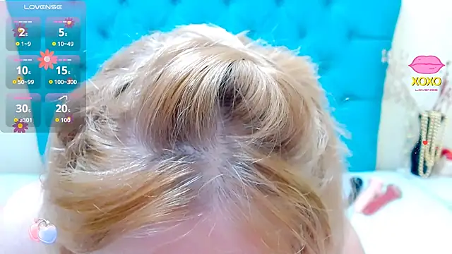 Nayla Garner online show from 15, 9, 2025