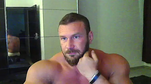 muscularkevin online show from 1, 6, 2026