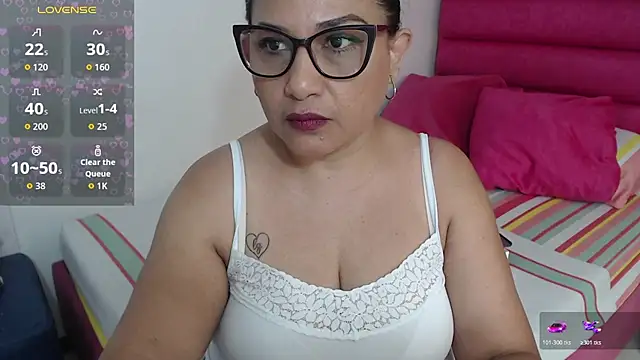 Snapshot of Katha_Marck chatting on 17, 7, 2026 Katha Marck online show from 17, 7, 2026