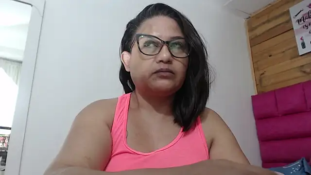 Katha Marck online show from 3, 5, 2026