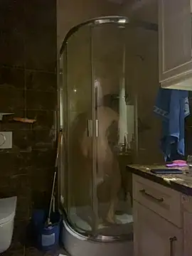 Amazoniiaa online show from 17, 3, 2025