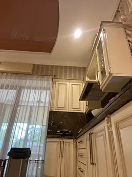 Amazoniiaa online show from 6, 10, 2025