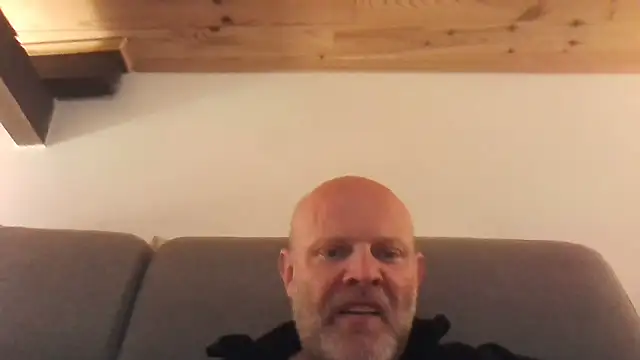 davigochi77bcn online show from 12, 4, 2026