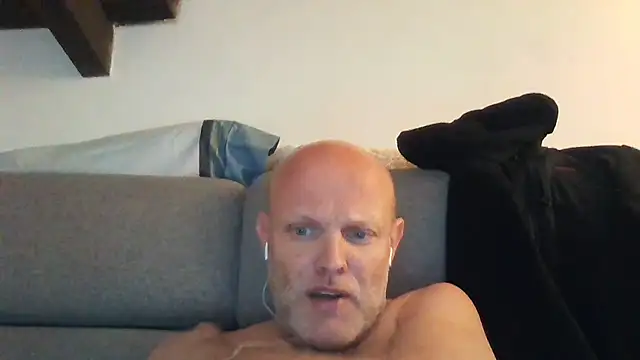 davigochi77bcn online show from 12, 11, 2025