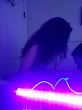 Hotredheadandtoungelasher online show from 31, 10, 2025