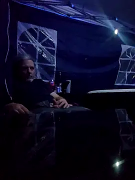 Hotredheadandtoungelasher online show from 8, 3, 2025